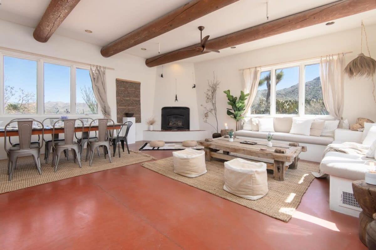 Renovated Lodge - Room 3 With Pool Access Joshua Tree Bagian luar foto